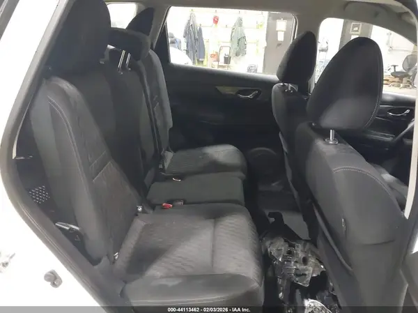 KNMAT2MV0JP527462 2018 NISSAN ROGUE - Image 8