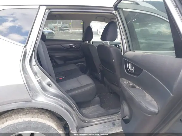 KNMAT2MV0JP530278 2018 NISSAN ROGUE - Image 8