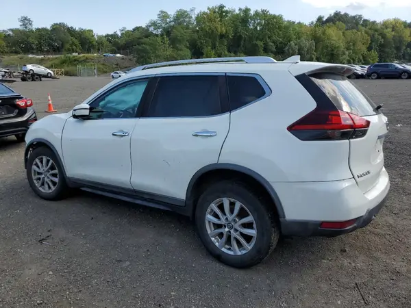 KNMAT2MV0JP531611 2018 NISSAN ROGUE - Image 2