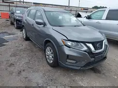 KNMAT2MV0JP541958 2018 NISSAN ROGUE