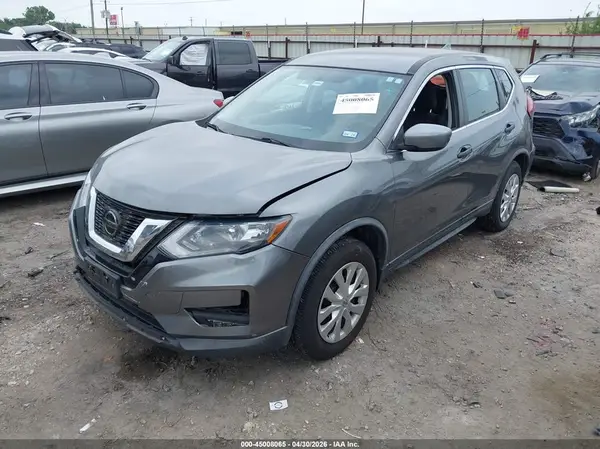 KNMAT2MV0JP541958 2018 NISSAN ROGUE - Image 2