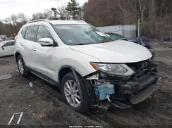 KNMAT2MV0JP543743 2018 NISSAN ROGUE
