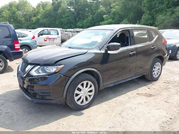 KNMAT2MV0JP545265 2018 NISSAN ROGUE - Image 2