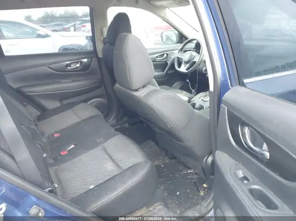 KNMAT2MV0JP547596 2018 NISSAN ROGUE - Image 8