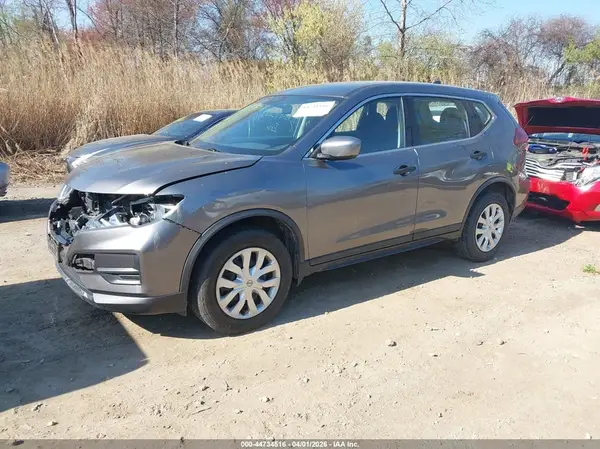 KNMAT2MV0JP550174 2018 NISSAN ROGUE - Image 2