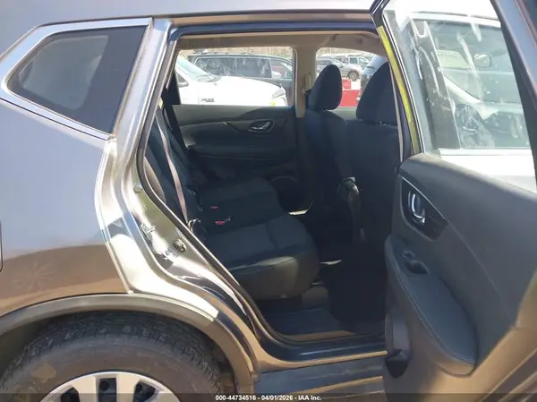 KNMAT2MV0JP550174 2018 NISSAN ROGUE - Image 8