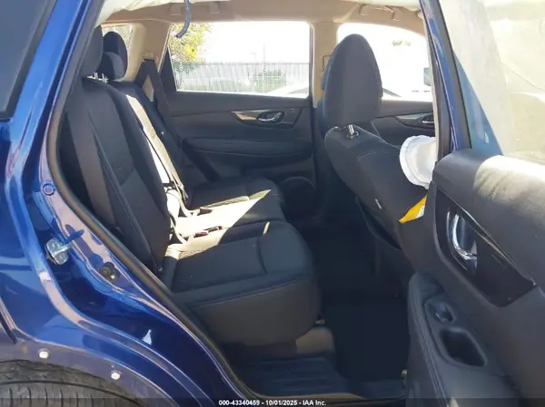 KNMAT2MV0JP551003 2018 NISSAN ROGUE - Image 8