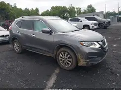 KNMAT2MV0JP553639 2018 NISSAN ROGUE