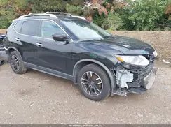 KNMAT2MV0JP555701 2018 NISSAN ROGUE