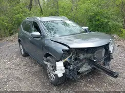 KNMAT2MV0JP556802 2018 NISSAN ROGUE