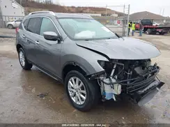 KNMAT2MV0JP557139 2018 NISSAN ROGUE