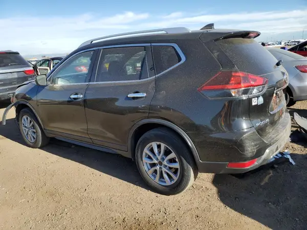 KNMAT2MV0JP557819 2018 NISSAN ROGUE - Image 2