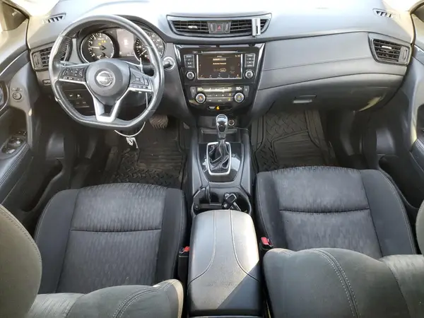 KNMAT2MV0JP557819 2018 NISSAN ROGUE - Image 8