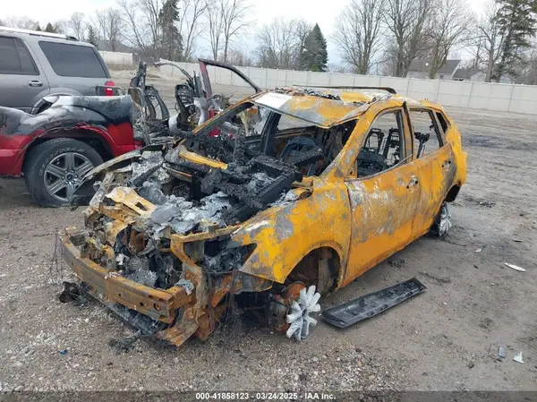 KNMAT2MV0JP566634 2018 NISSAN ROGUE - Image 2