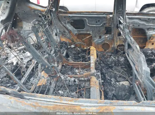 KNMAT2MV0JP566634 2018 NISSAN ROGUE - Image 8