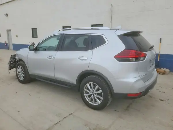 KNMAT2MV0JP568691 2018 NISSAN ROGUE - Image 2