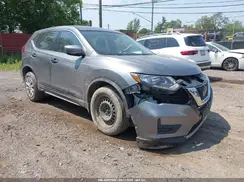 KNMAT2MV0JP569050 2018 NISSAN ROGUE
