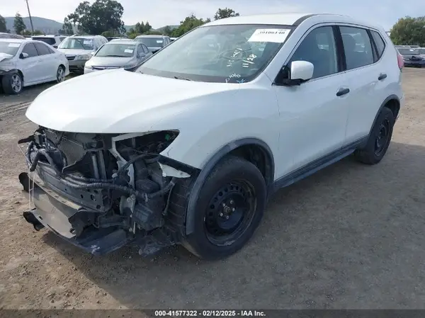 KNMAT2MV0JP573437 2018 NISSAN ROGUE - Image 2