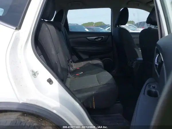 KNMAT2MV0JP573437 2018 NISSAN ROGUE - Image 8