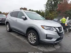 KNMAT2MV0JP575267 2018 NISSAN ROGUE