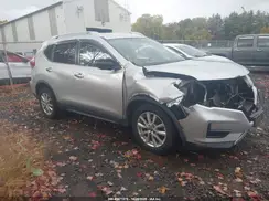KNMAT2MV0JP577312 2018 NISSAN ROGUE
