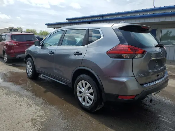 KNMAT2MV0JP583465 2018 NISSAN ROGUE - Image 2