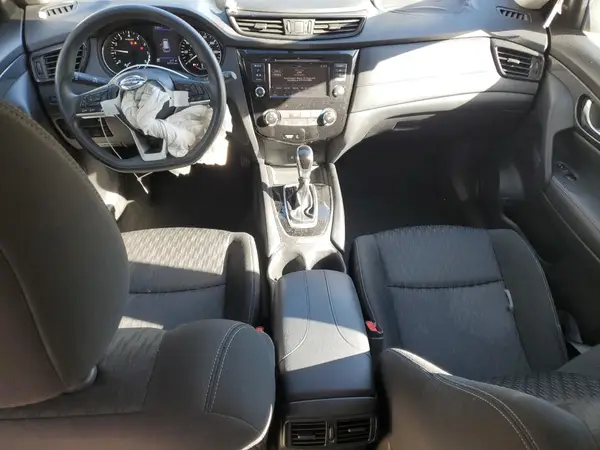 KNMAT2MV0JP590996 2018 NISSAN ROGUE - Image 8