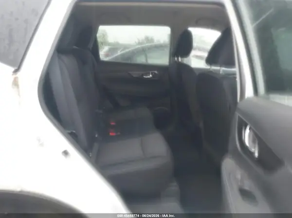 KNMAT2MV0JP594014 2018 NISSAN ROGUE - Image 8