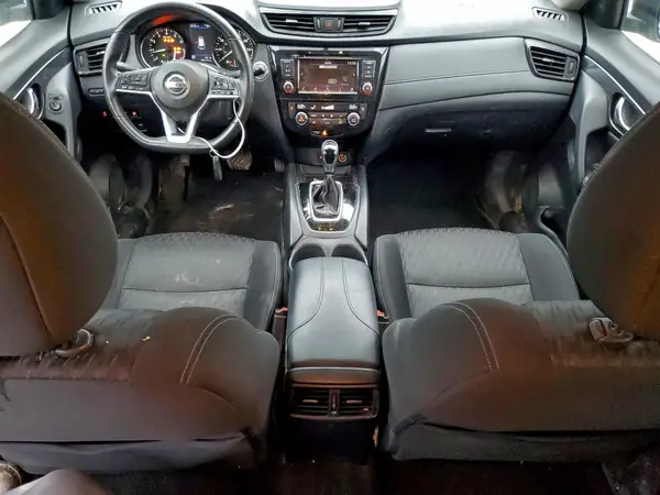 KNMAT2MV0JP594272 2018 NISSAN ROGUE - Image 8