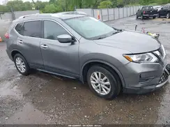 KNMAT2MV0JP597642 2018 NISSAN ROGUE