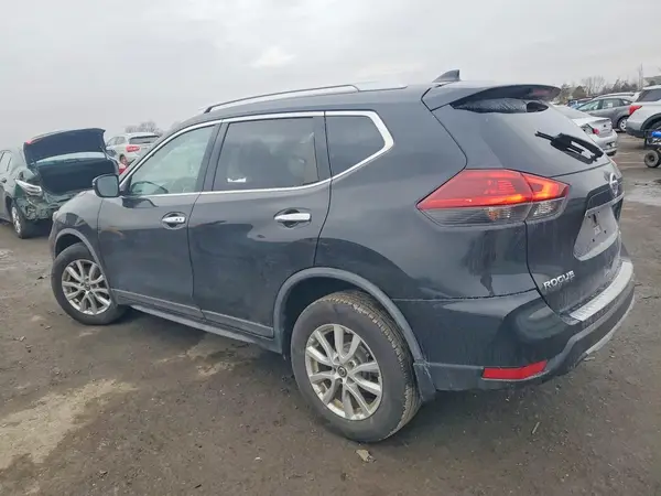 KNMAT2MV0JP599830 2018 NISSAN ROGUE - Image 2