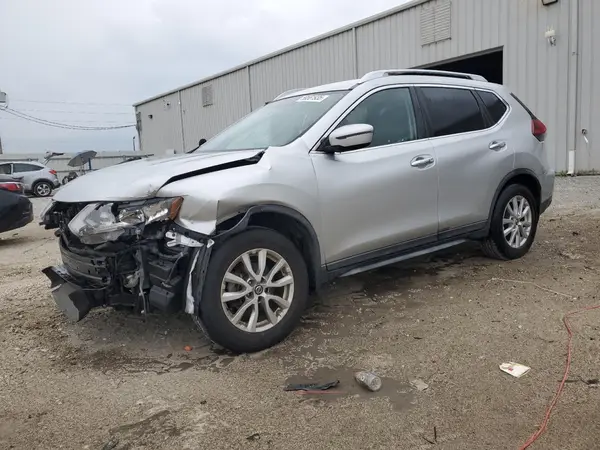 KNMAT2MV0JP601608 2018 NISSAN ROGUE - Image 1