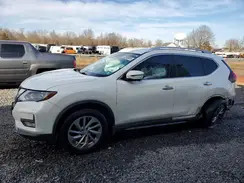 KNMAT2MV0JP604136 2018 NISSAN ROGUE