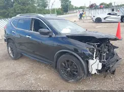 KNMAT2MV0JP604735 2018 NISSAN ROGUE