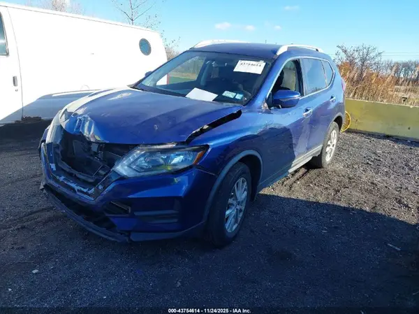 KNMAT2MV0JP606033 2018 NISSAN ROGUE - Image 2