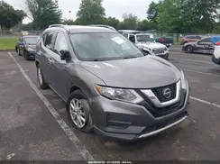 KNMAT2MV0JP608381 2018 NISSAN ROGUE