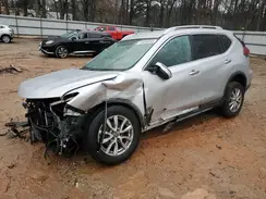 KNMAT2MV0JP608395 2018 NISSAN ROGUE