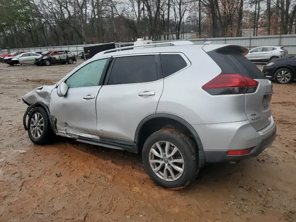 KNMAT2MV0JP608395 2018 NISSAN ROGUE - Image 2