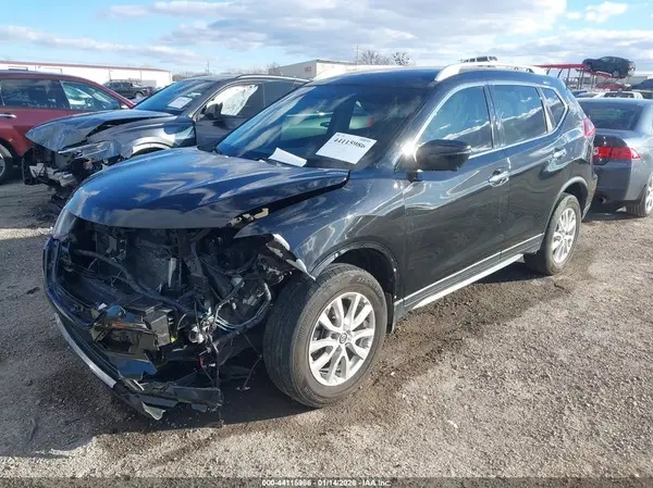 KNMAT2MV0JP609207 2018 NISSAN ROGUE - Image 2