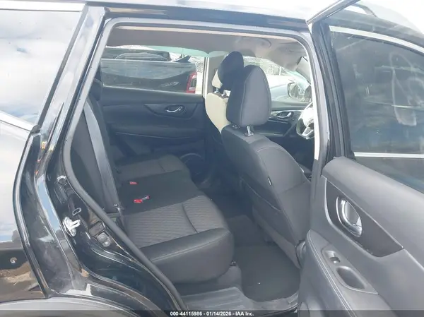 KNMAT2MV0JP609207 2018 NISSAN ROGUE - Image 8