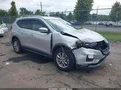 KNMAT2MV0JP610857 2018 NISSAN ROGUE