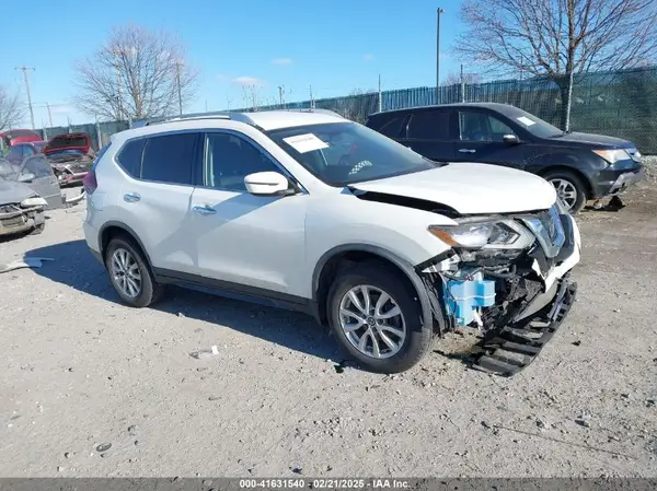 KNMAT2MV0JP612060 2018 NISSAN ROGUE - Image 1