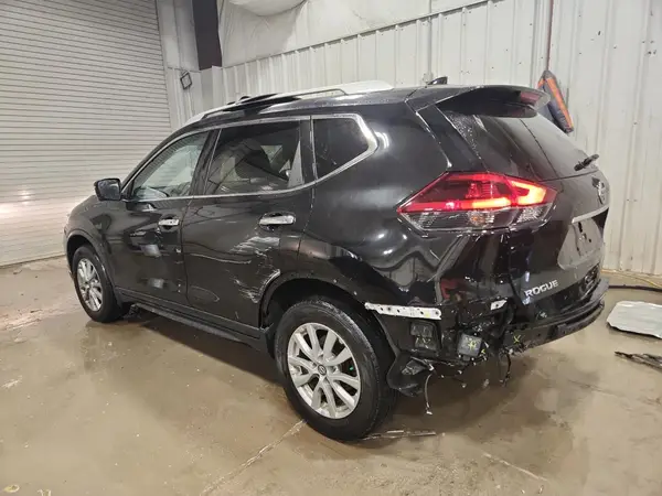 KNMAT2MV0JP612494 2018 NISSAN ROGUE - Image 2
