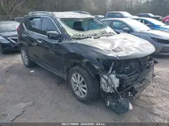 KNMAT2MV0JP615945 2018 NISSAN ROGUE