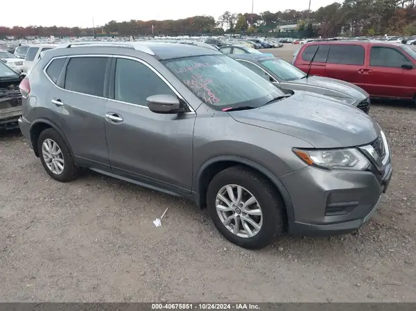KNMAT2MV0JP616352 2018 NISSAN ROGUE - Image 1