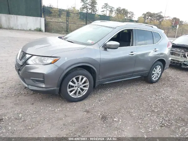 KNMAT2MV0JP616352 2018 NISSAN ROGUE - Image 2