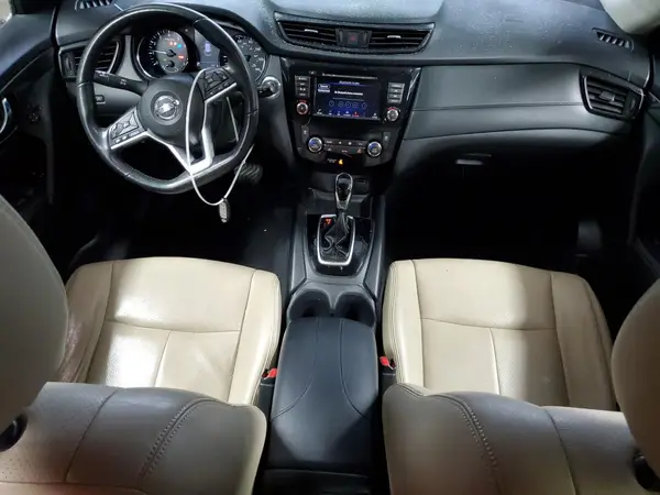 KNMAT2MV0JP622457 2018 NISSAN ROGUE - Image 8