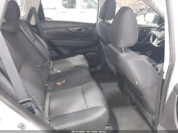 KNMAT2MV0KP502711 2019 NISSAN ROGUE - Image 8