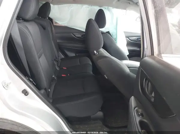 KNMAT2MV0KP503941 2019 NISSAN ROGUE - Image 8