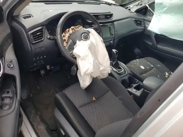 KNMAT2MV0KP504247 2019 NISSAN ROGUE - Image 8